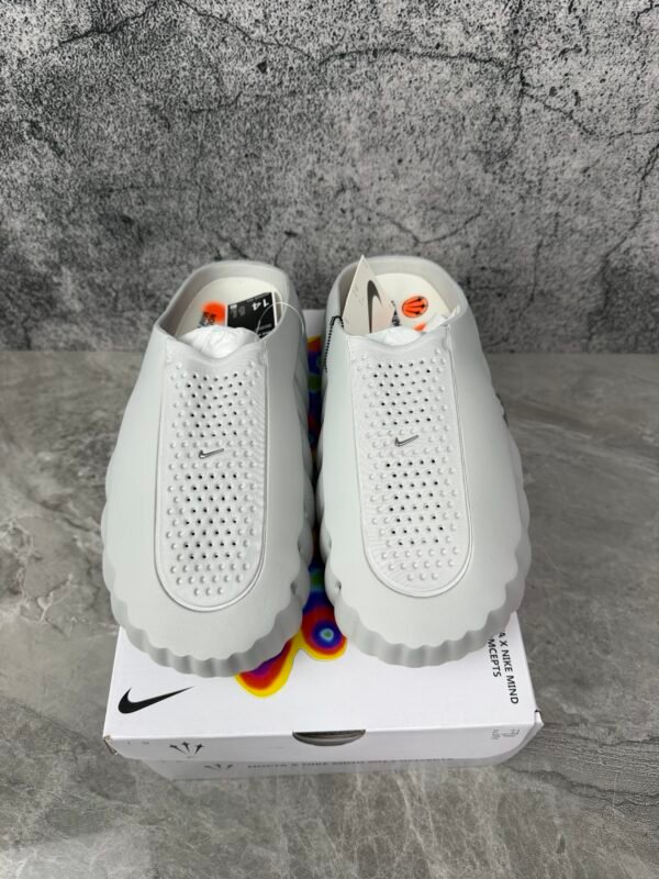 Nike Mind 001 Slide