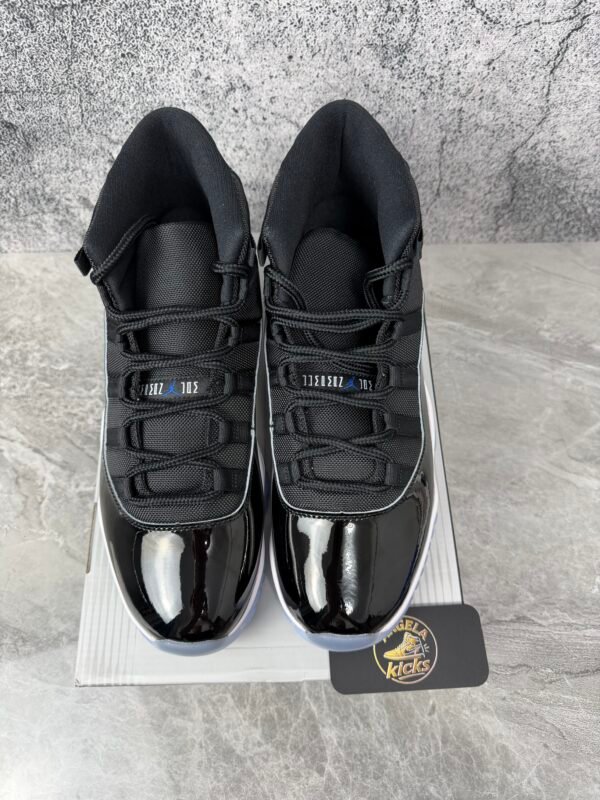 Jordan 11 Retro Space Jam