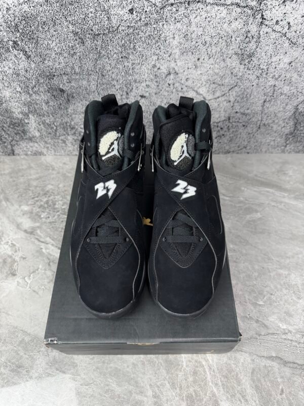 Jordan 8 Retro Chrome