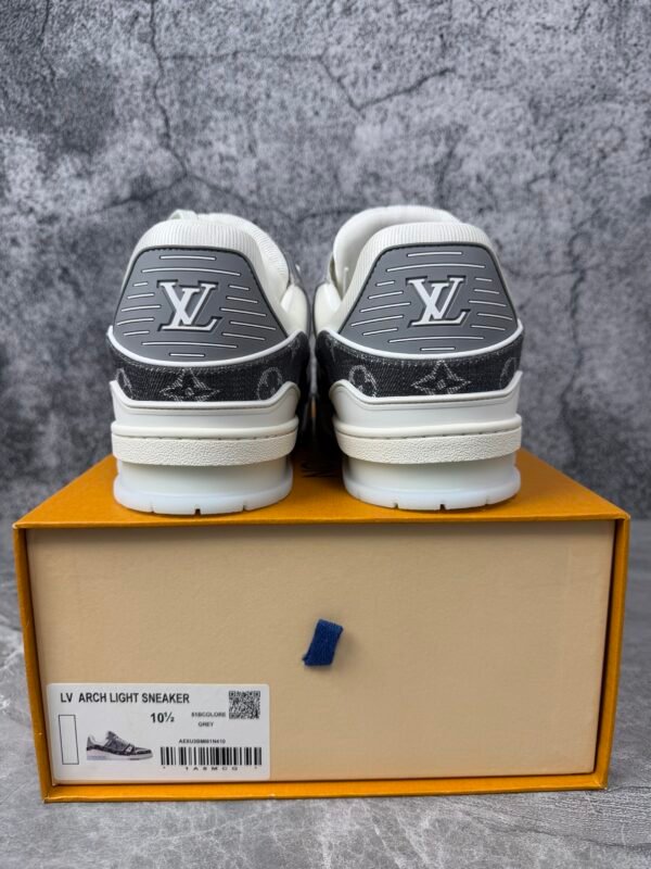 LOUIS VUITTON Trainer
