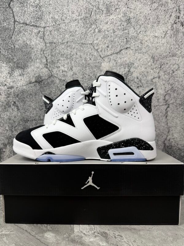 Jordan 6 Retro Oreo