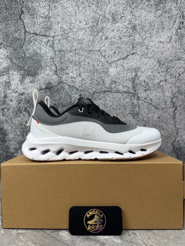 On Running Cloudtilt 2 LOEWE Black White