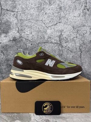 New Balance 991v2 MiUK Daniëlle Cathari x Kith Reverse Matcha