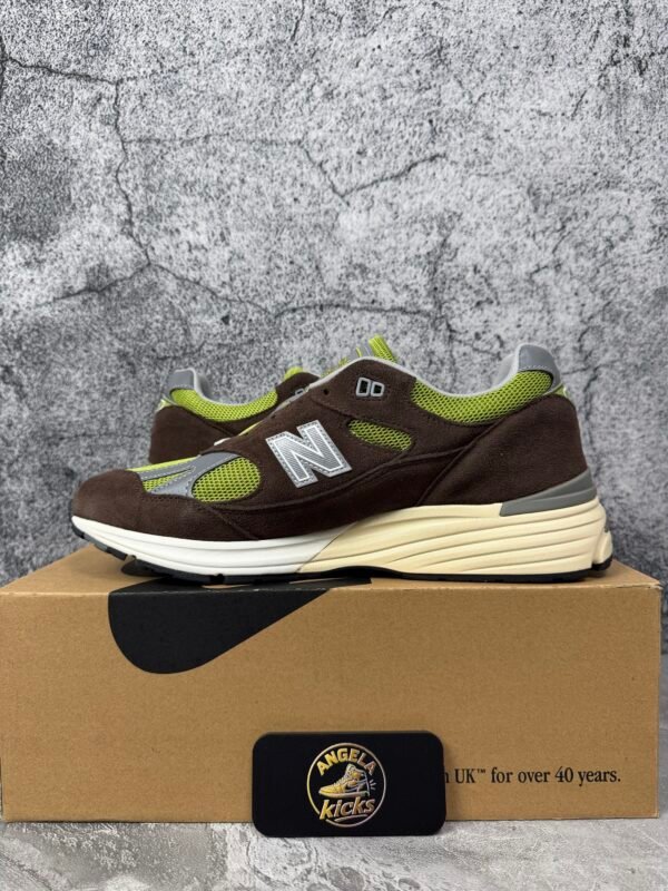 New Balance 991v2 MiUK Daniëlle Cathari x Kith Reverse Matcha
