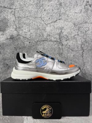 Chanel CC Runner