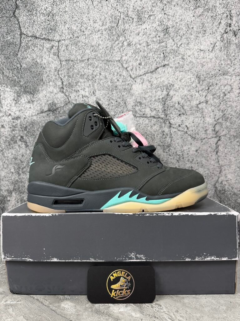 Jordan 5 Retro Aqua