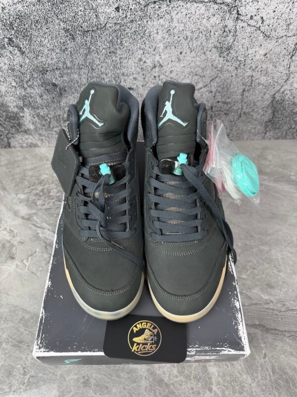 Jordan 5 Retro Aqua