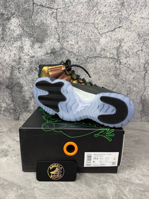 Jordan 11 Retro Space Jam Magic Ball